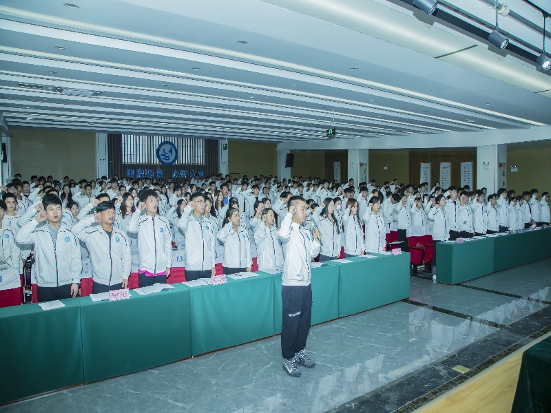 1685934693149939.jpg 1681831570173918.jpg