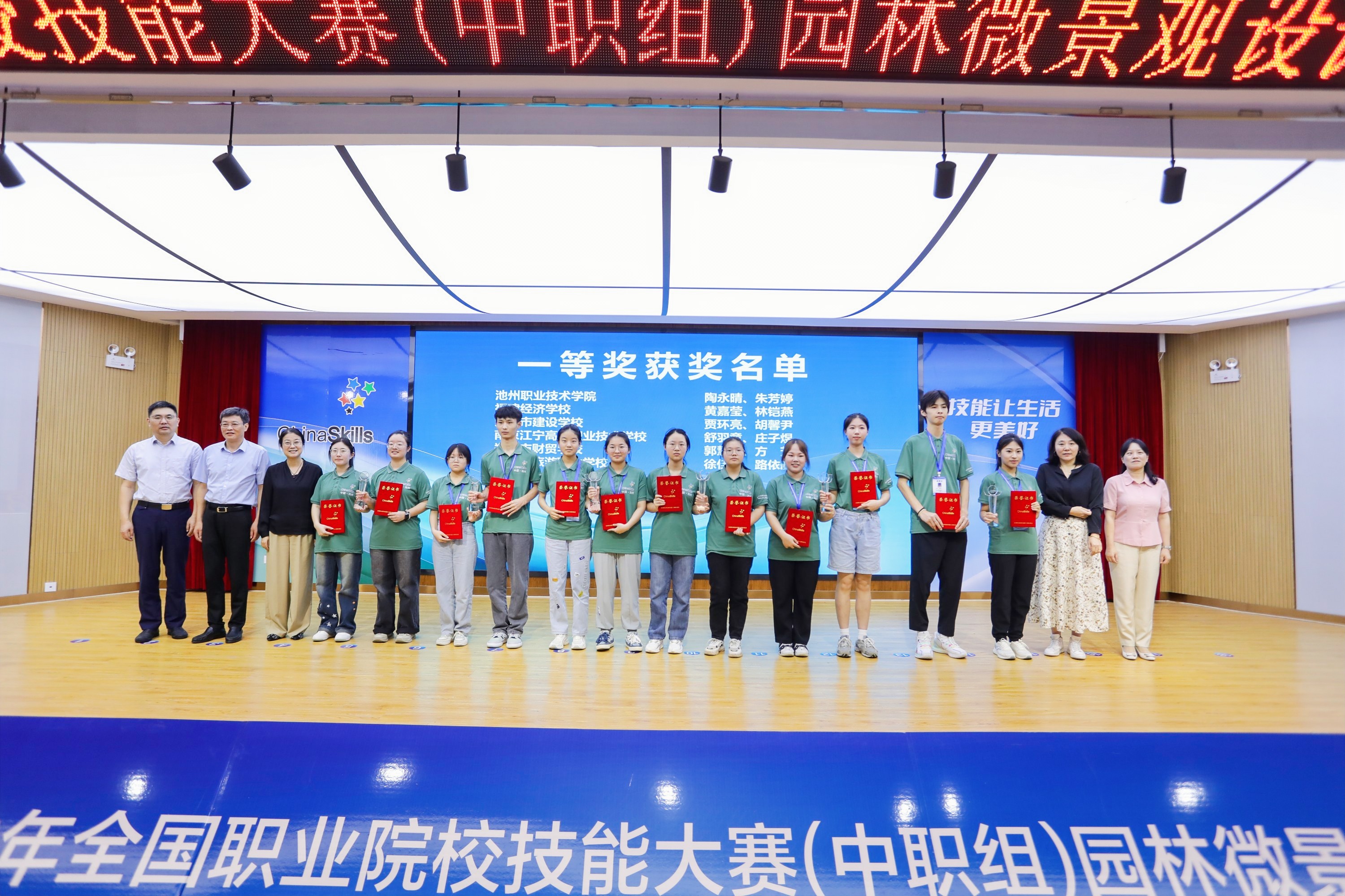 1693797006868896.jpg 1693797006868896.jpg