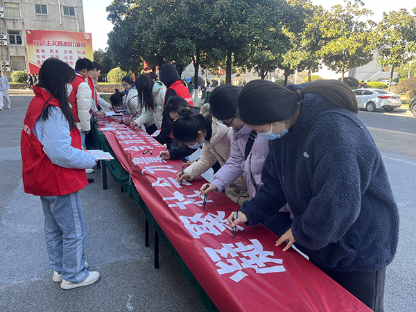 1702003288113175.jpg 3.jpg