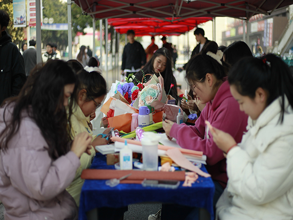 1702004012247719.jpg 教育系.jpg