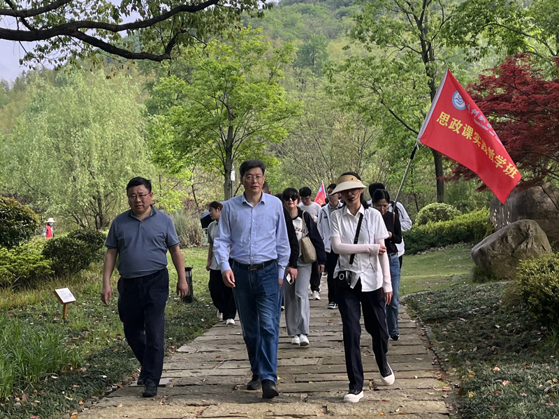 1713442747726123.jpg 1713442747726123.jpg