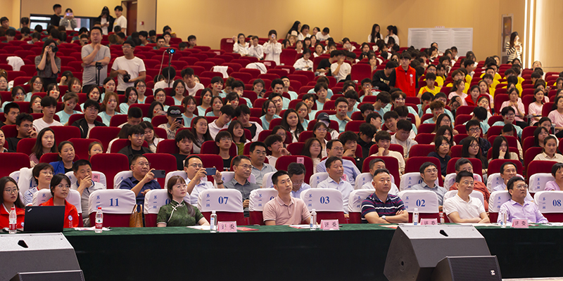 1717555297700197.jpg 1717230741522082.jpg