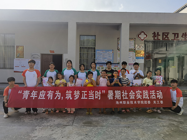 1724918382596032.jpg 03a746ca1ff0e0bcb19f595a2ae2e6d.jpg